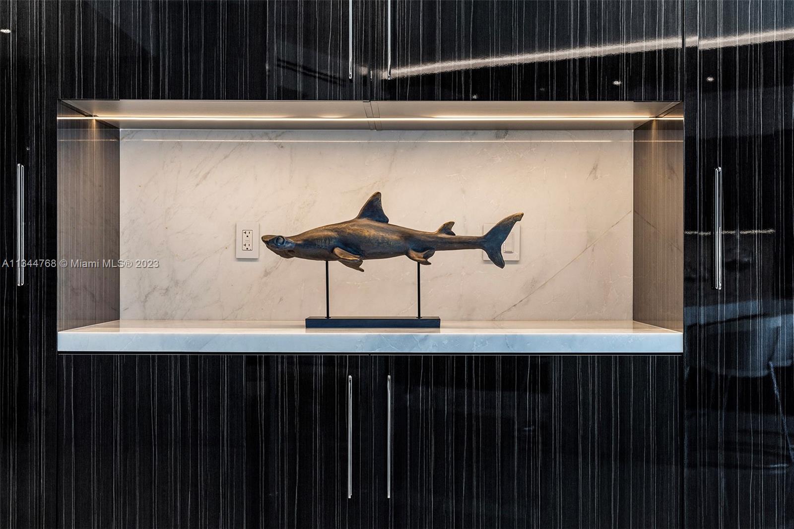 PORTOFINO TOWER CONDO - Residential