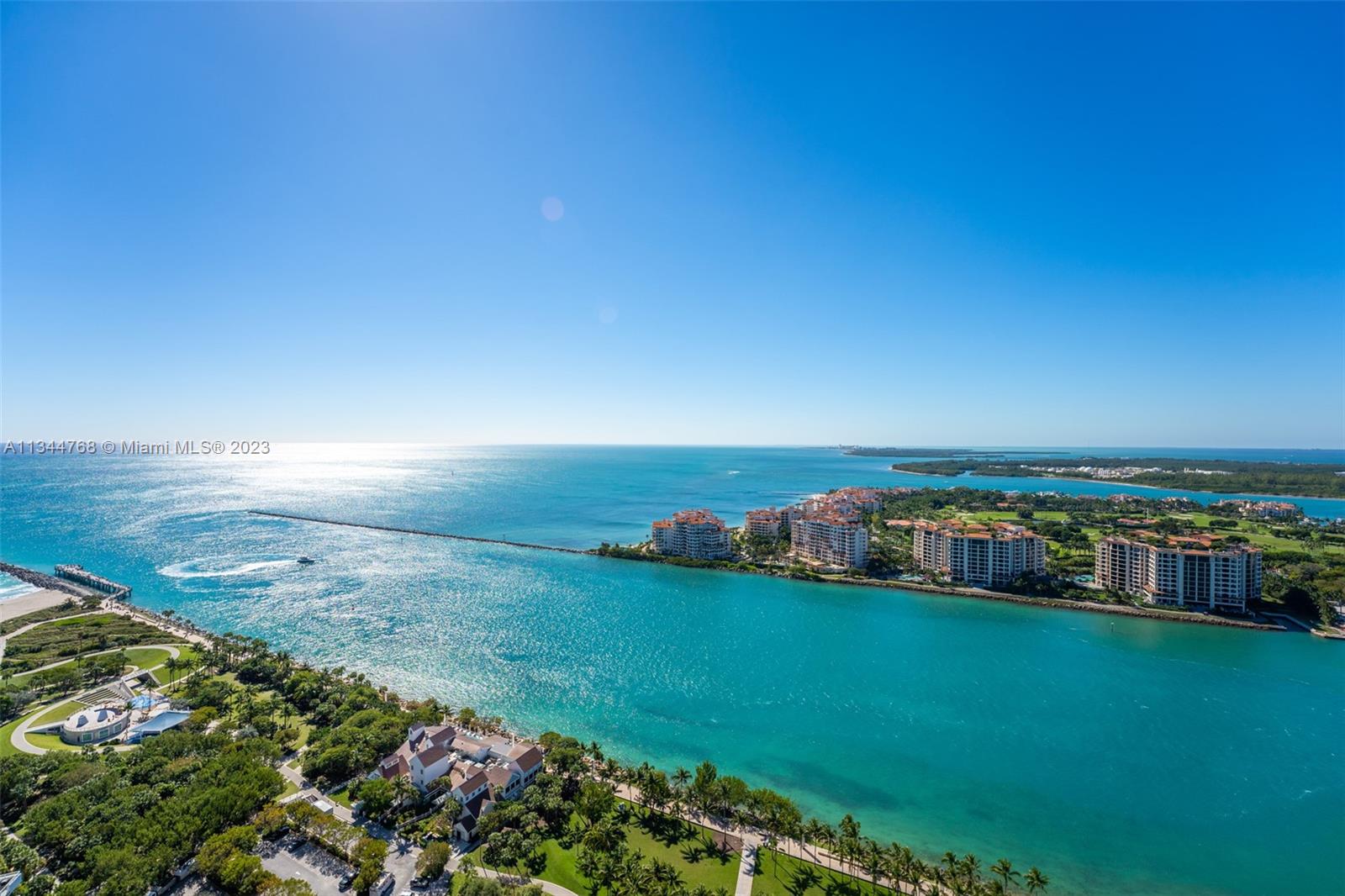 PORTOFINO TOWER CONDO - Residential