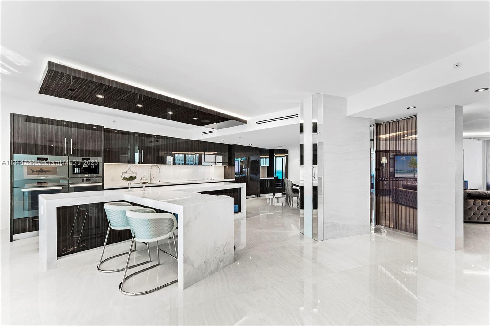 PORTOFINO TOWER CONDO - Residential