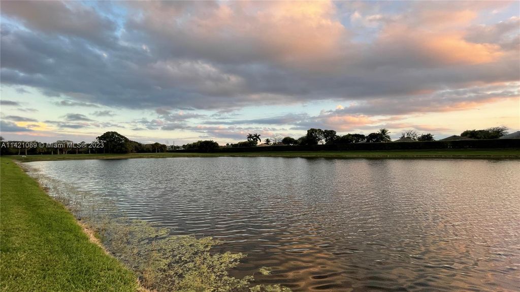 Photo of 3123 Laurel Ridge Cir #3123, Riviera Beach, FL 33404 (MLS # A11421089)