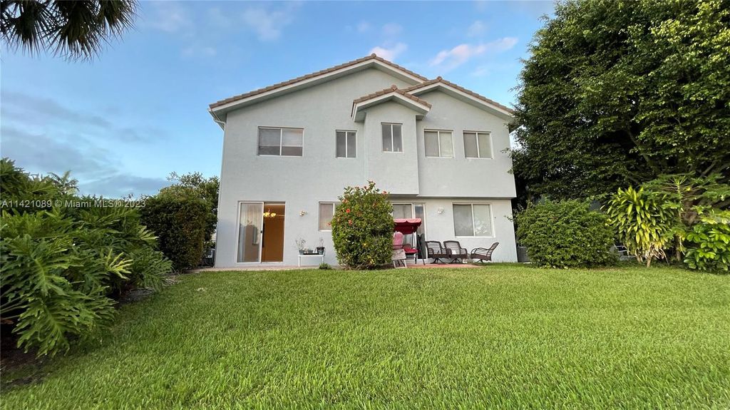 Photo of 3123 Laurel Ridge Cir #3123, Riviera Beach, FL 33404 (MLS # A11421089)