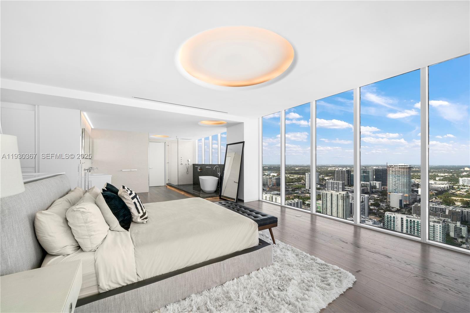 PARAMOUNT BAY CONDO - Residential Lease