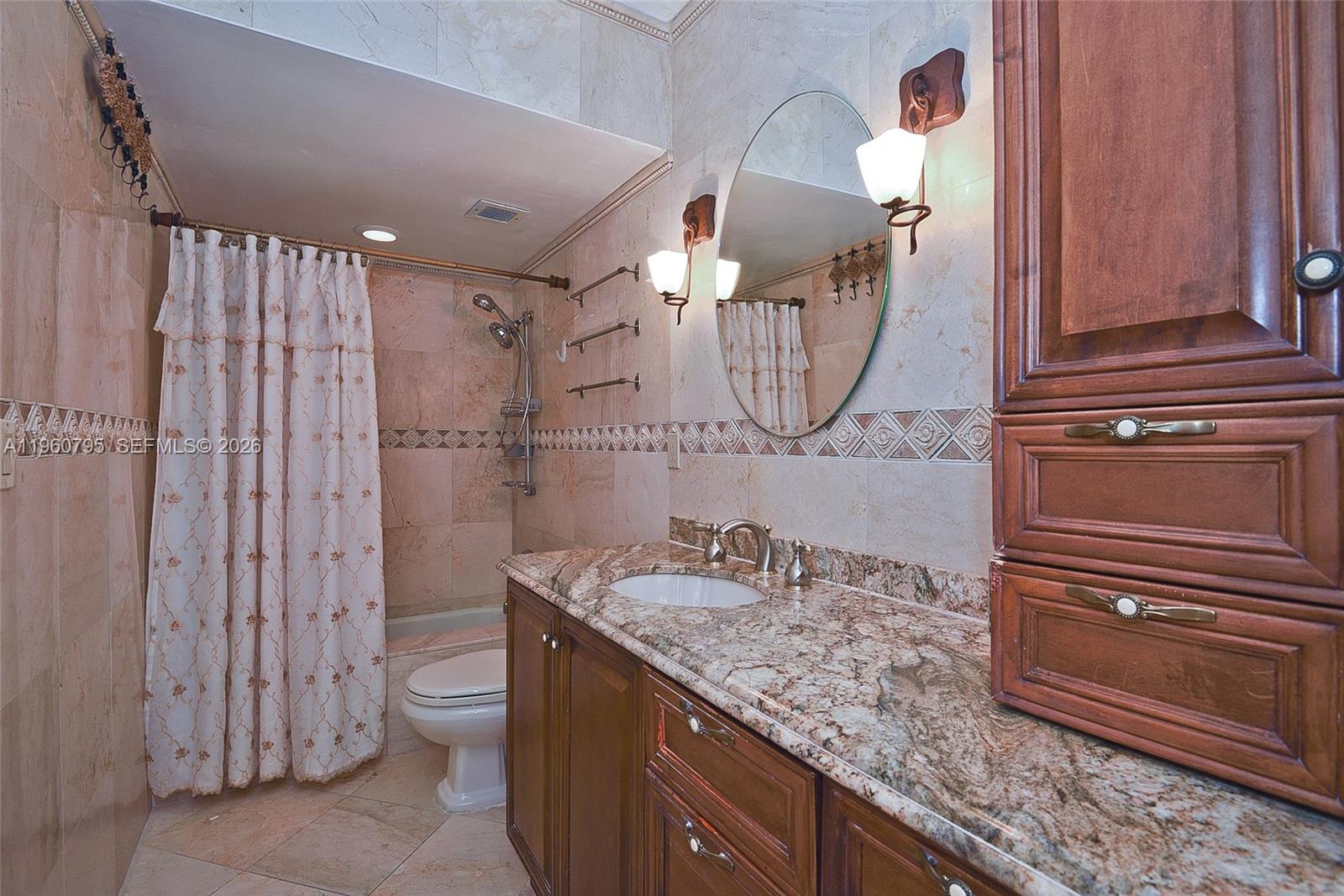 HEMISPHERES CONDO - Residential