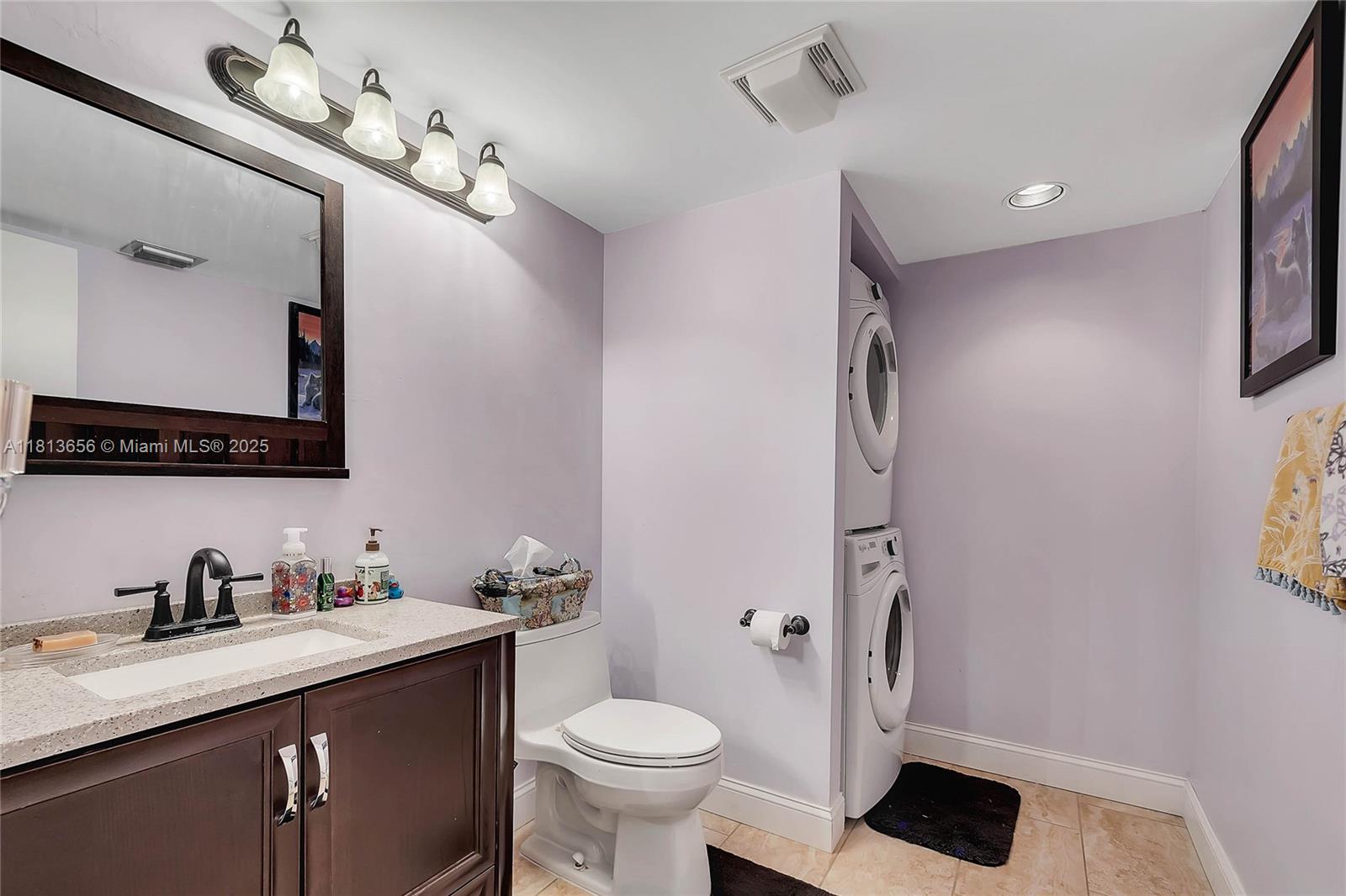 CAMBRIDGE AT CENTURY VILL - Residential