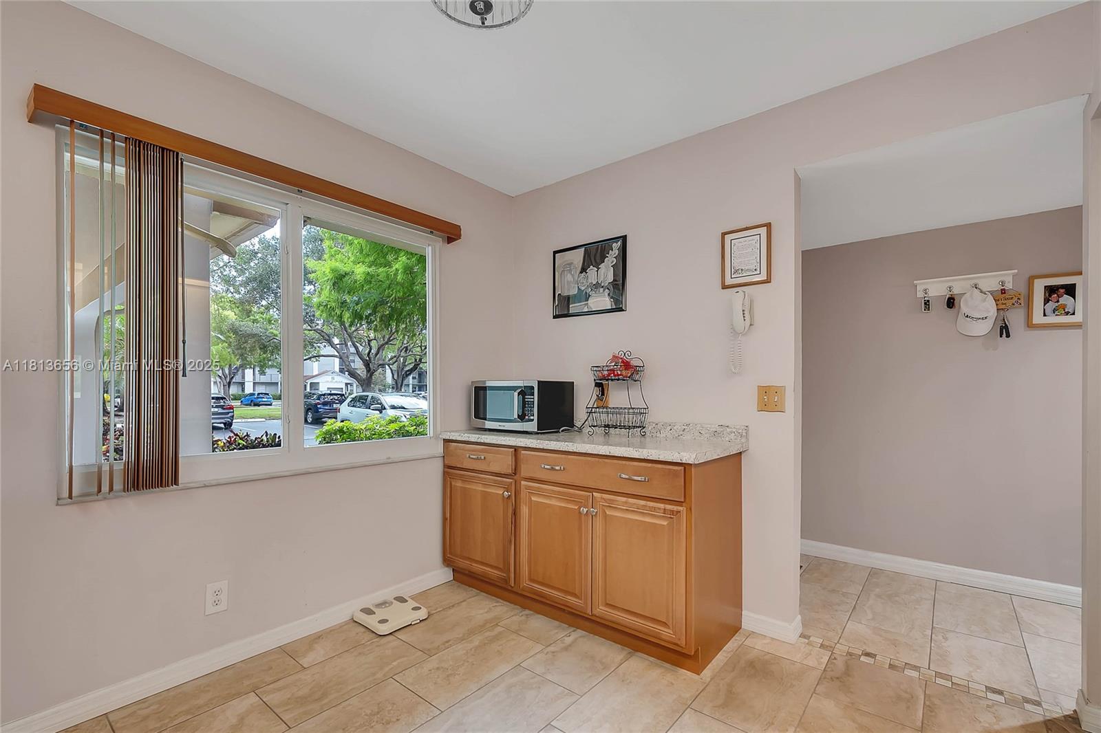 CAMBRIDGE AT CENTURY VILL - Residential