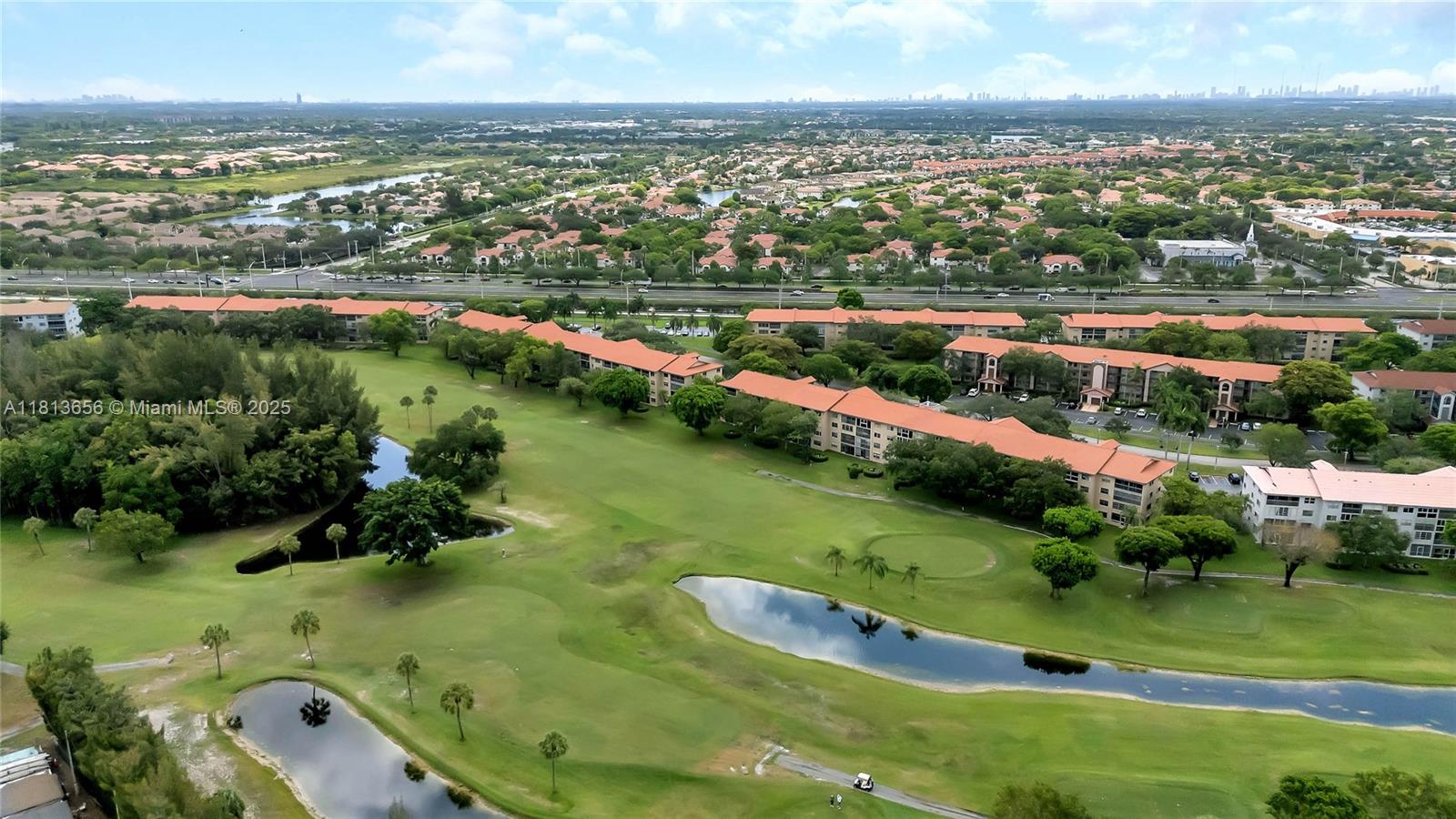 CAMBRIDGE AT CENTURY VILL - Residential