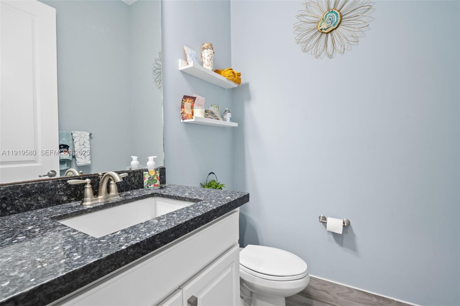 PEMBROKE LAKES SOUTH - Residential