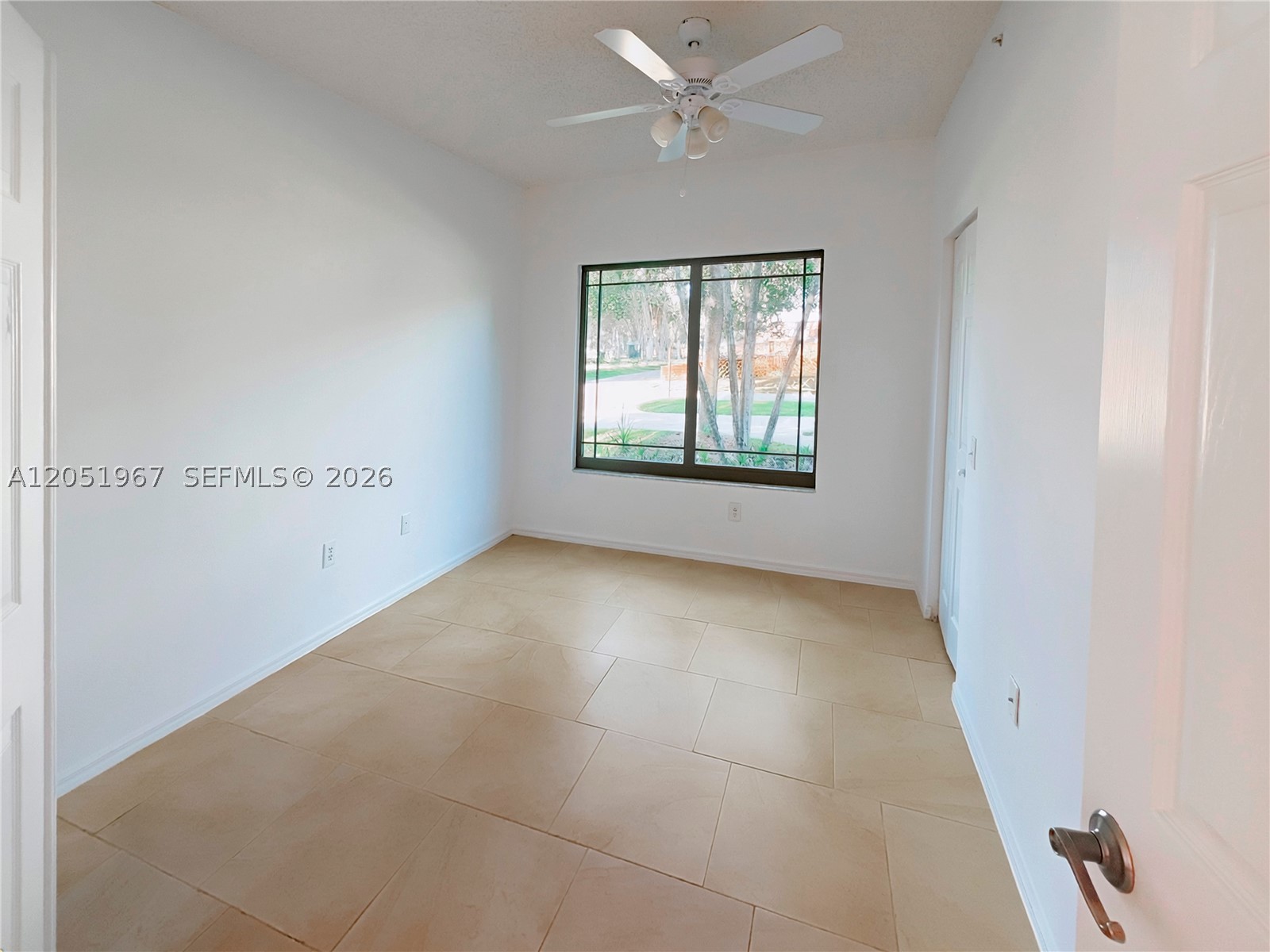 2803 N Sarento Pl 108