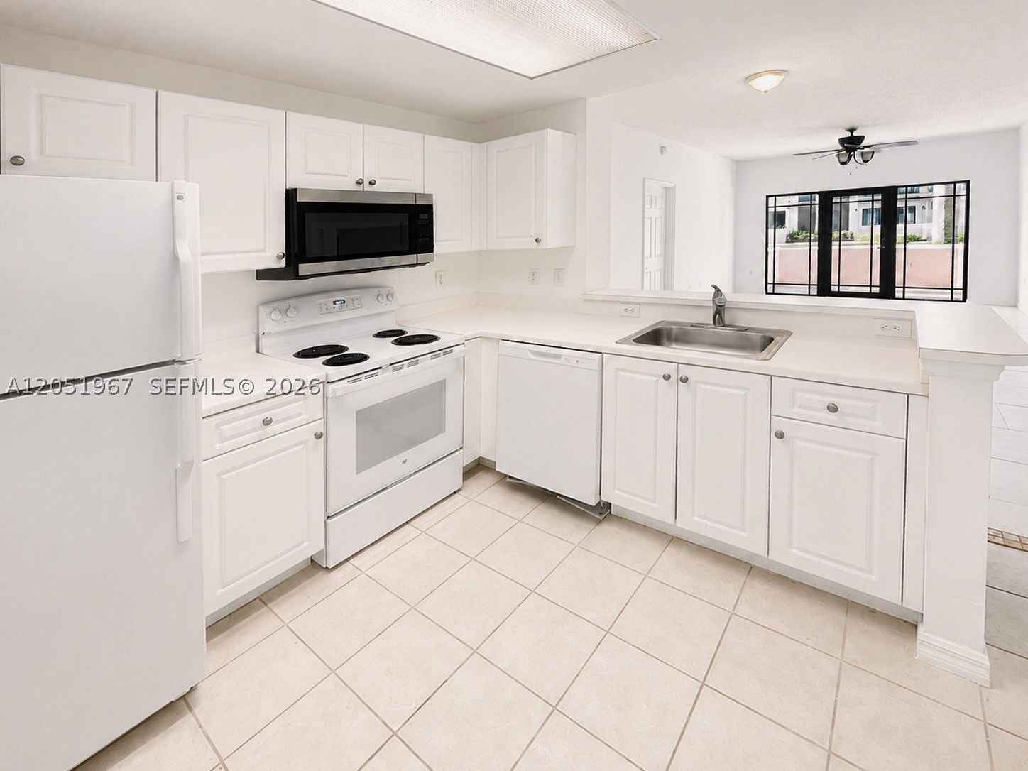 2803 N Sarento Pl 108