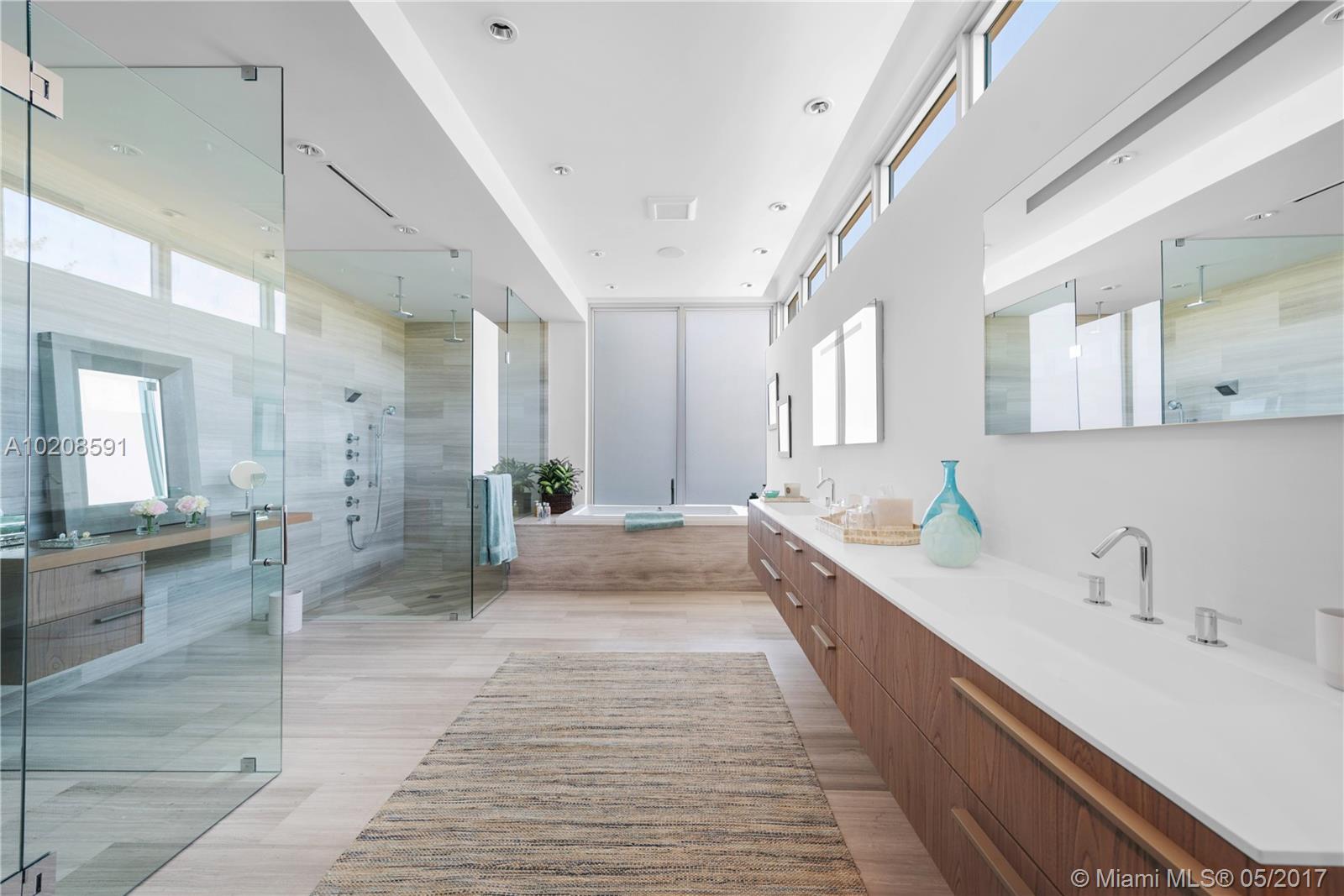 NORMANDY BEACH - Residential