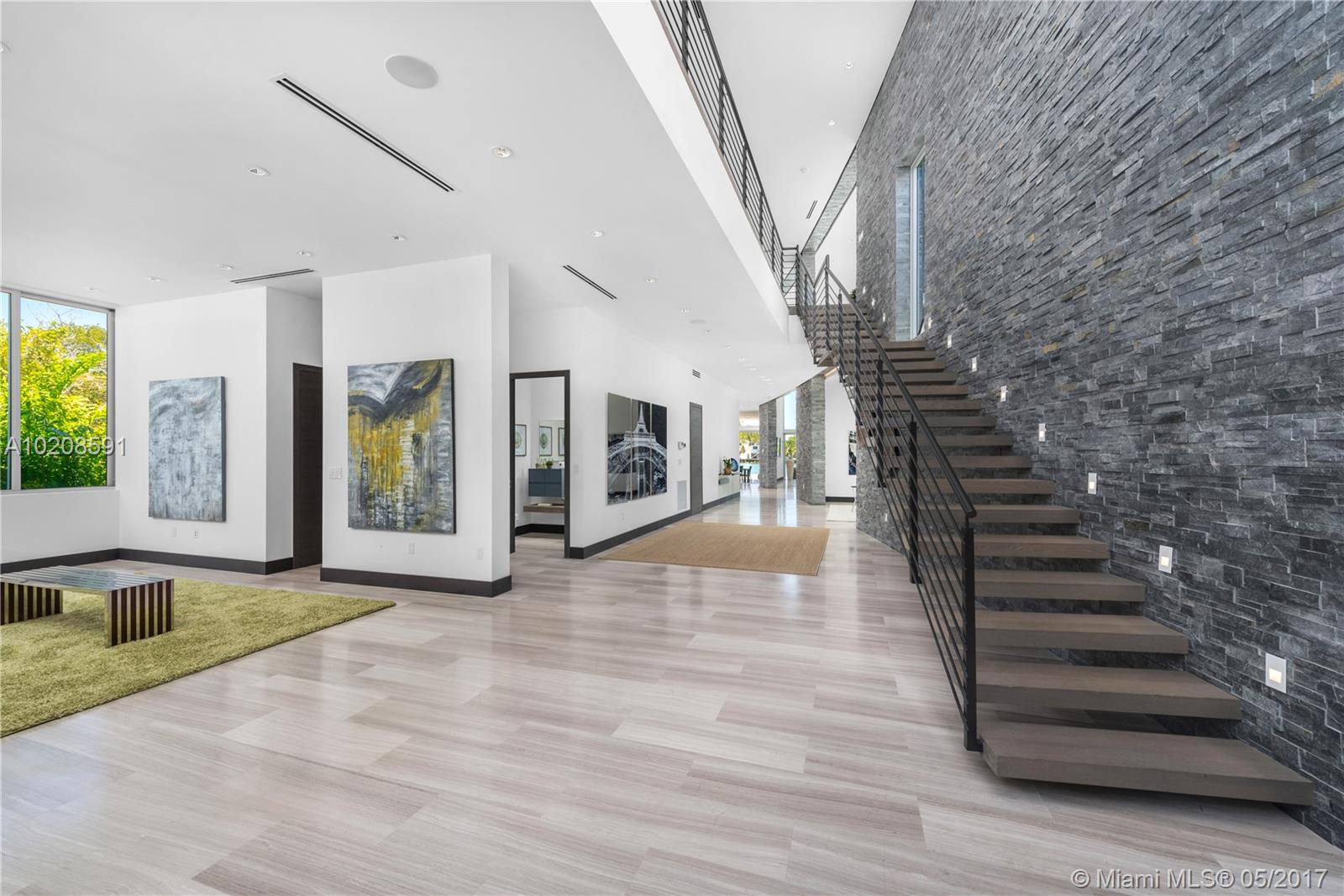 NORMANDY BEACH - Residential