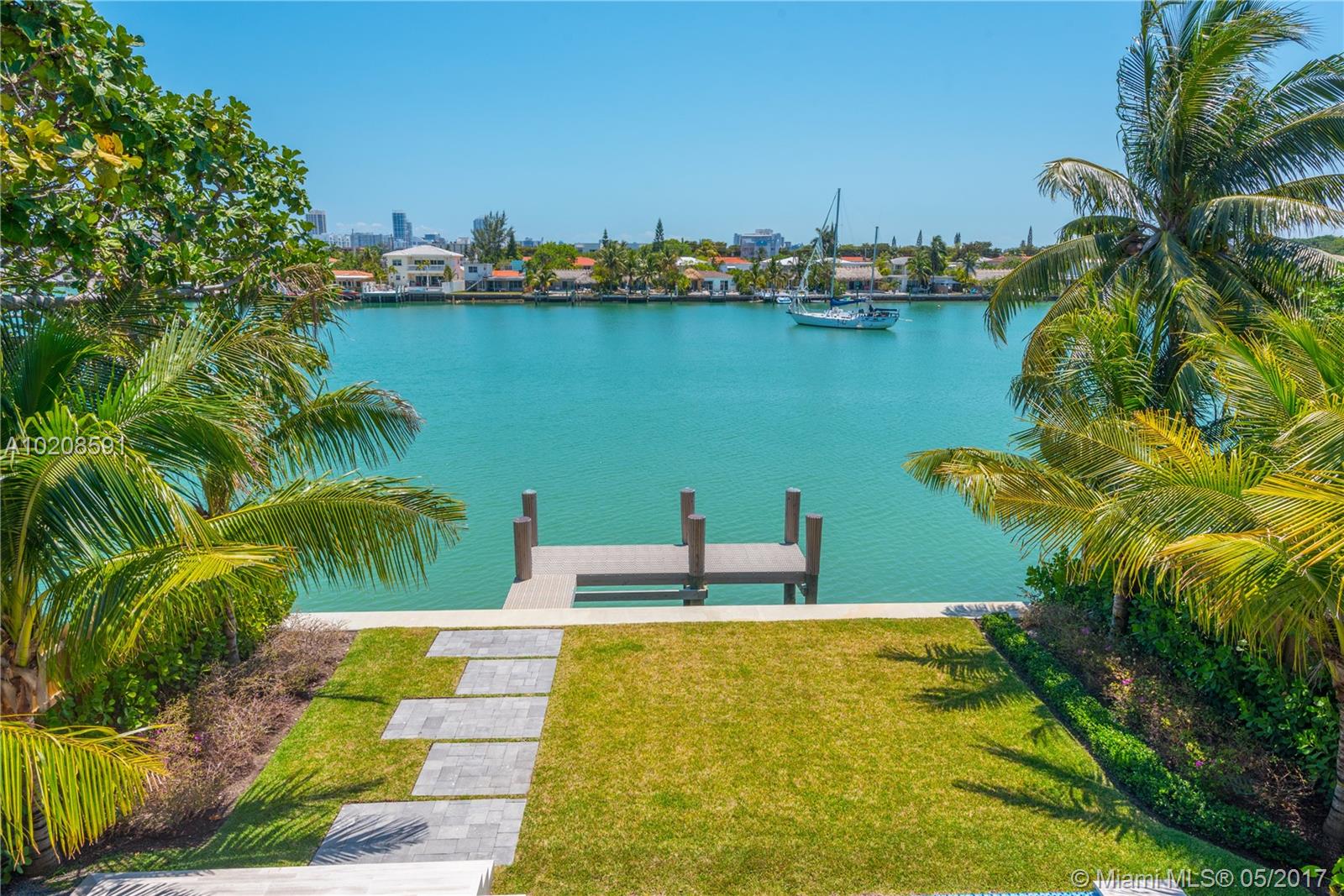 NORMANDY BEACH - Residential