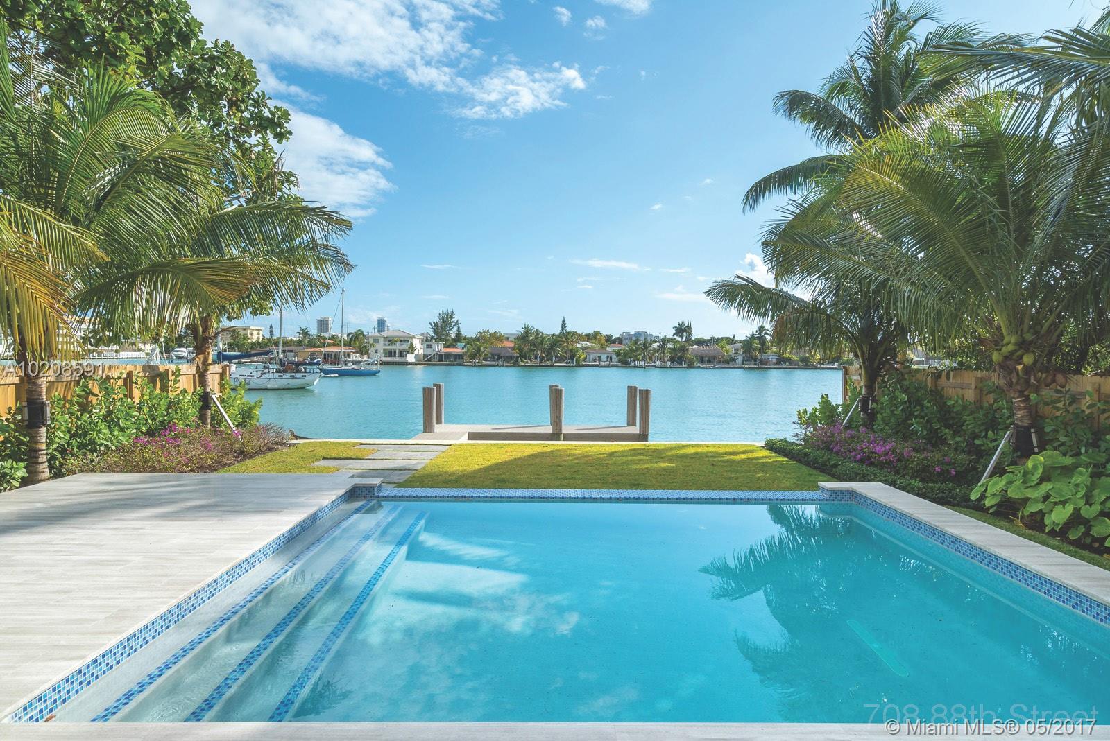 NORMANDY BEACH - Residential