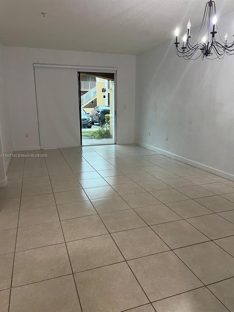 SHOMA HOMES AT COUNTRY CL - Residential Lease