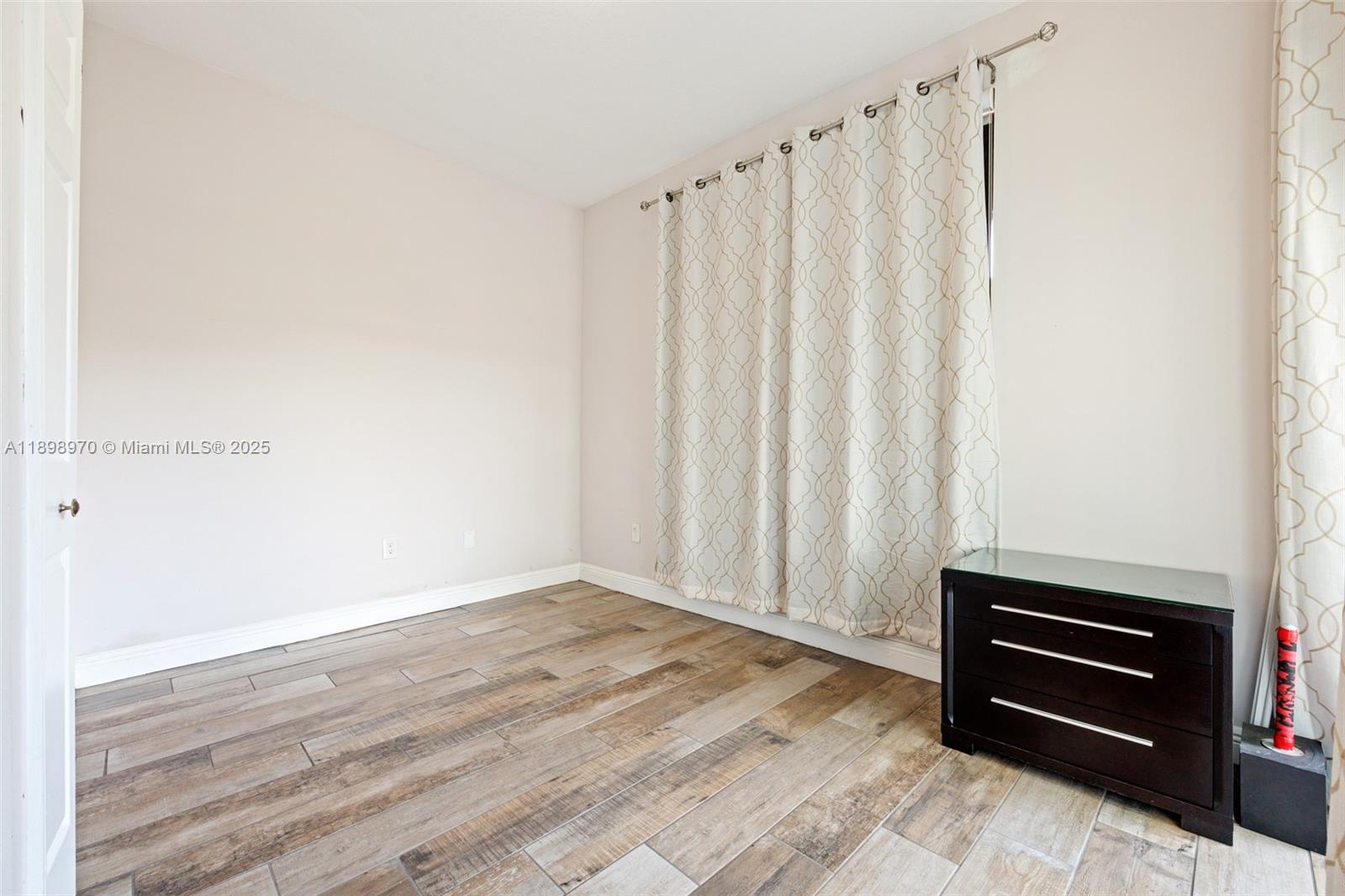 MIRAMAR PATIO HOMES - Residential Lease