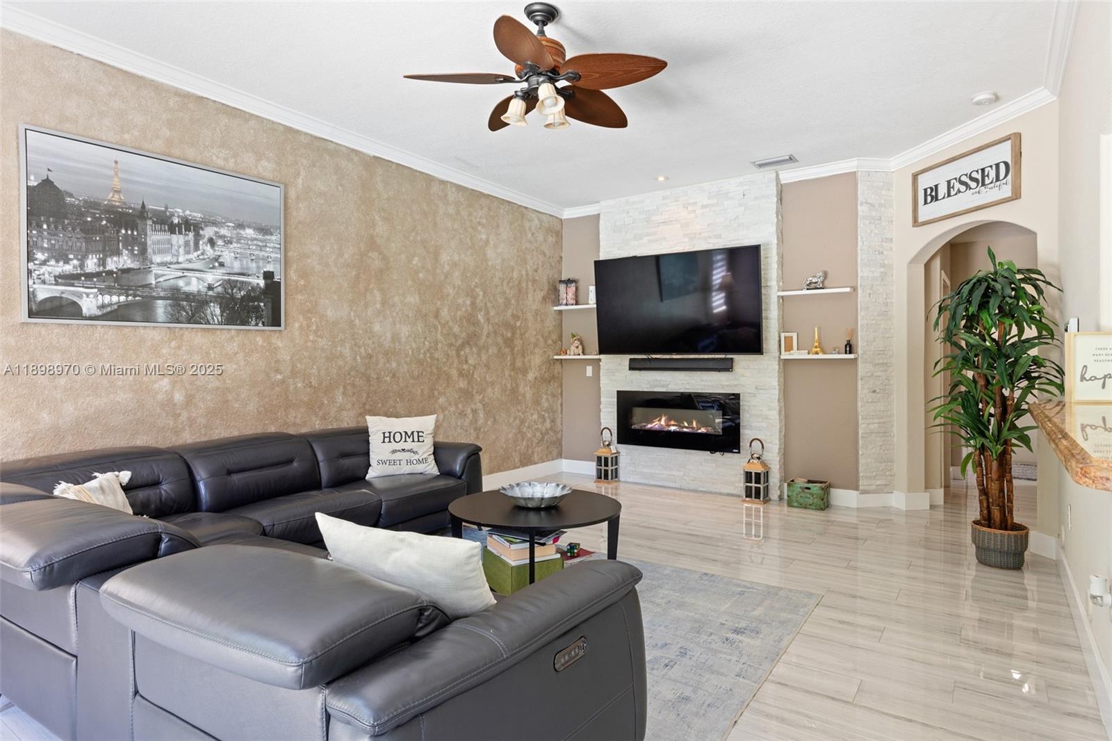 MIRAMAR PATIO HOMES - Residential Lease