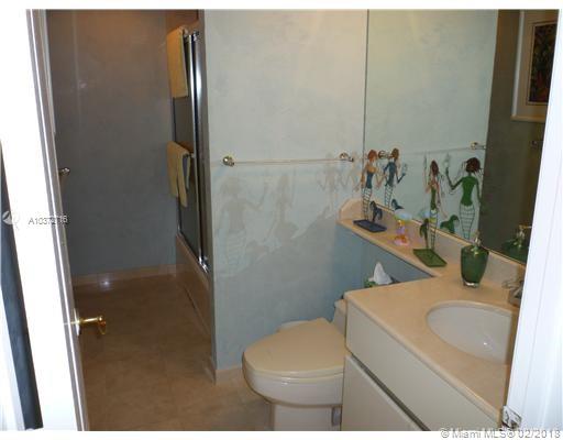 L'EXCELLENCE CONDO - Residential Lease