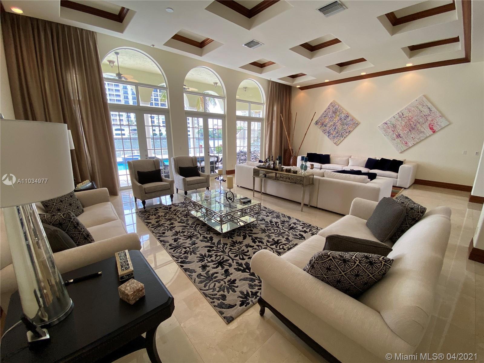 GOLDEN BEACH SEC D - Residential