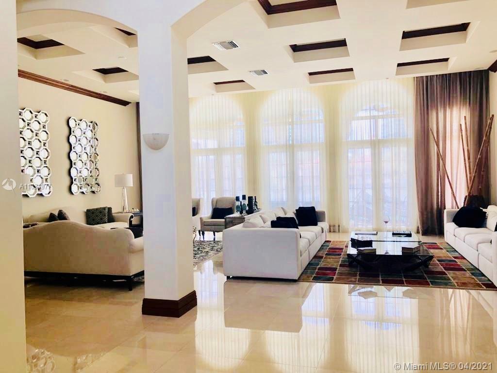 GOLDEN BEACH SEC D - Residential