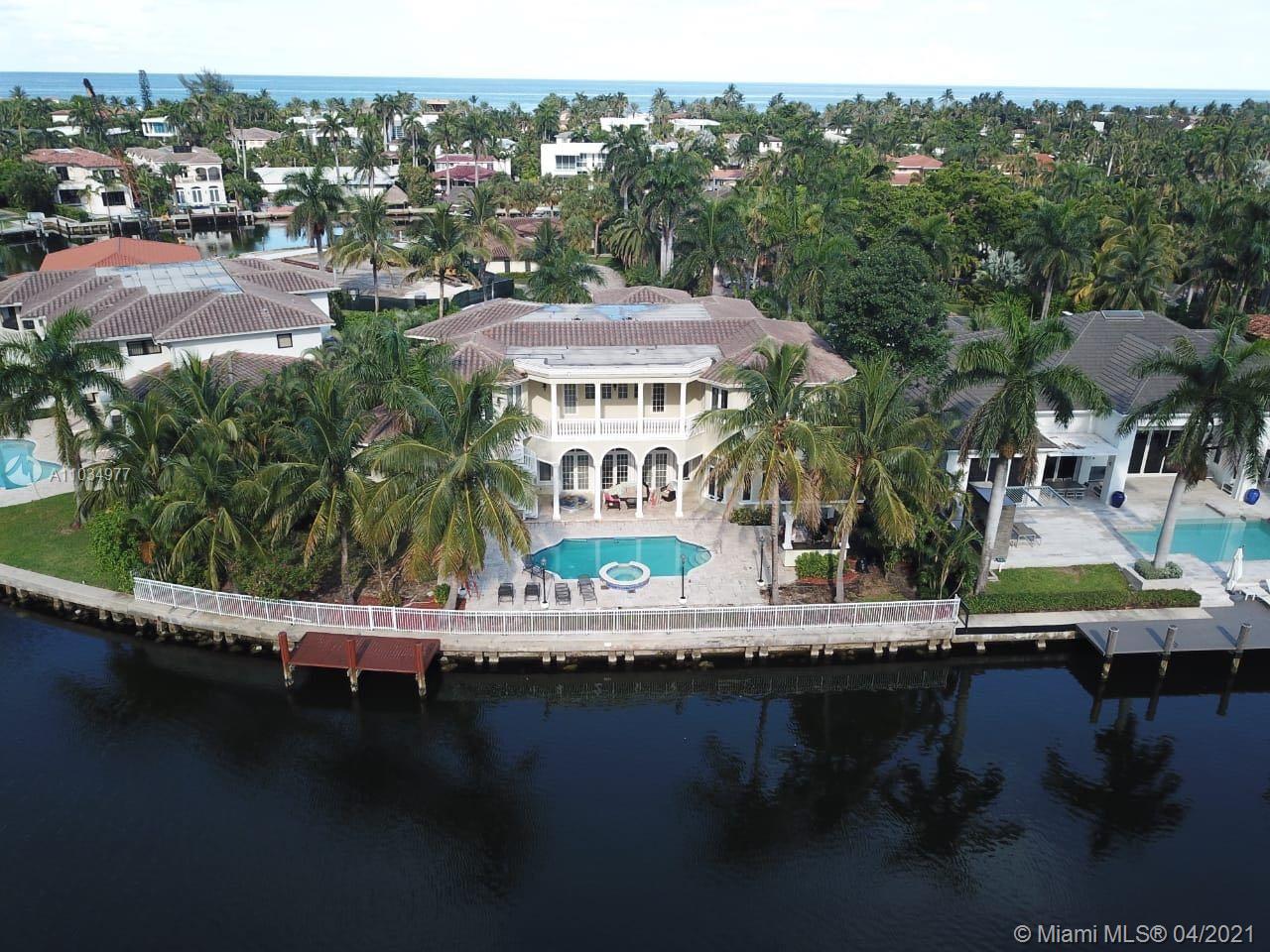 GOLDEN BEACH SEC D - Residential