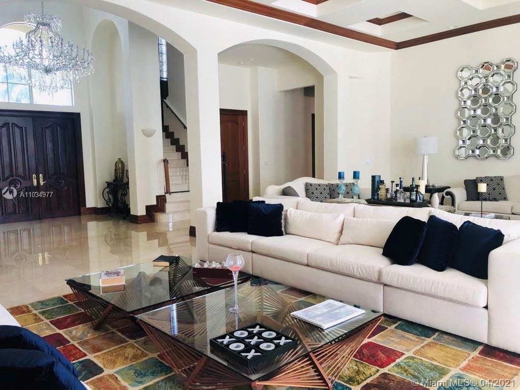 GOLDEN BEACH SEC D - Residential