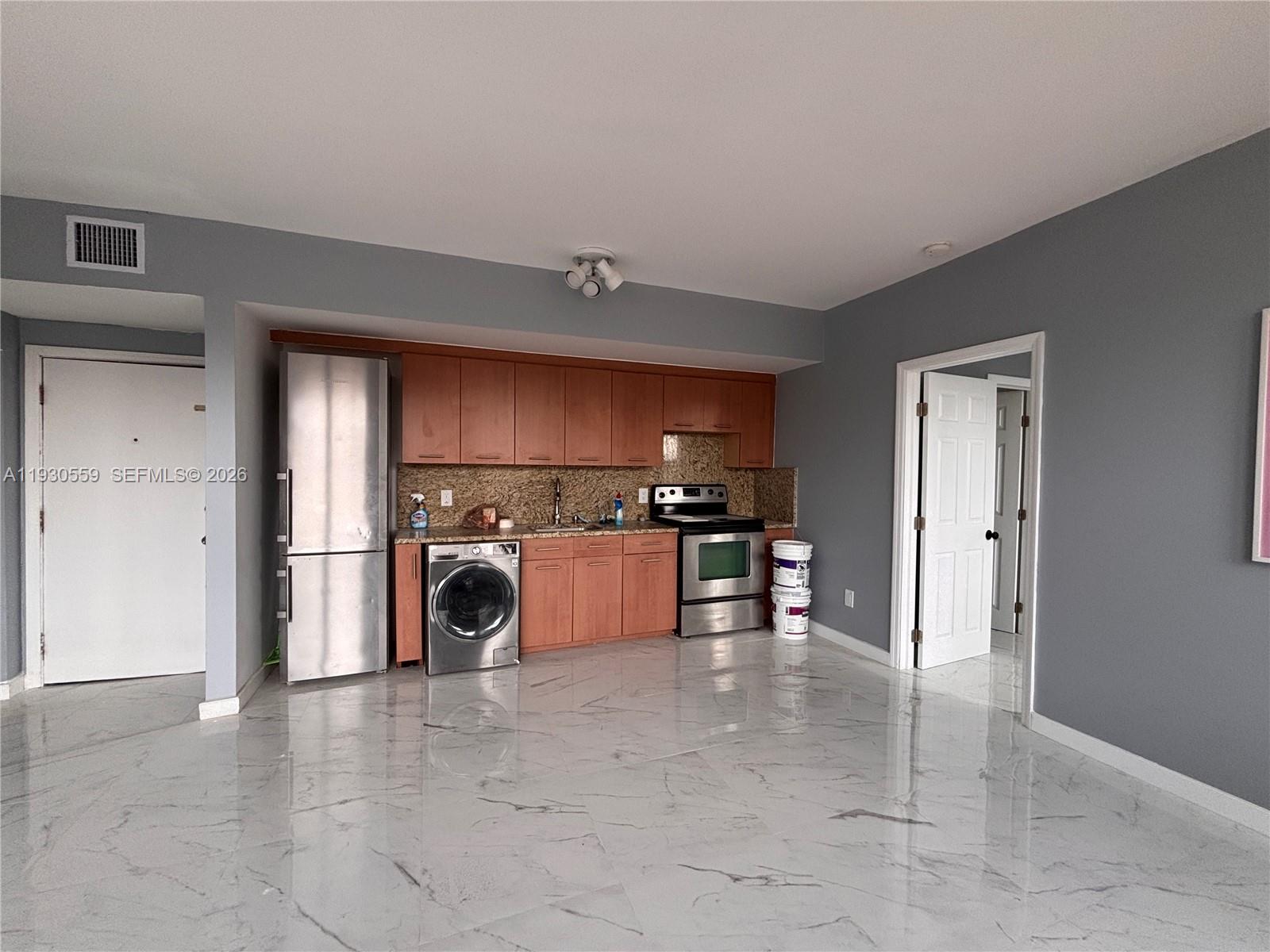 PENN PLAZA CONDO - Residential