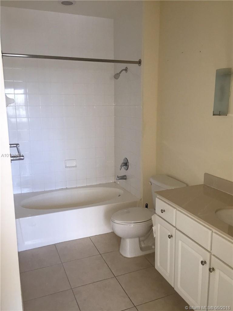 Cite Condos - Residential Lease