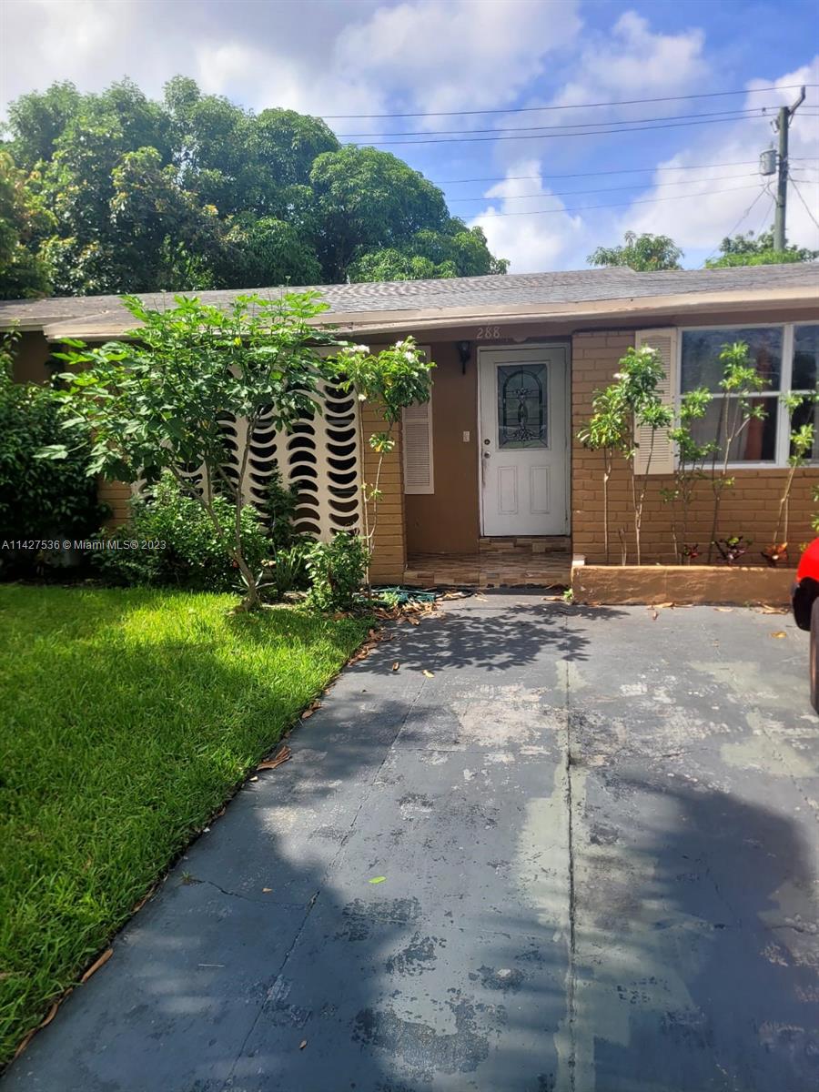 Photo of 288 NE 47th St, Deerfield Beach, FL 33064 (MLS # A11427536)