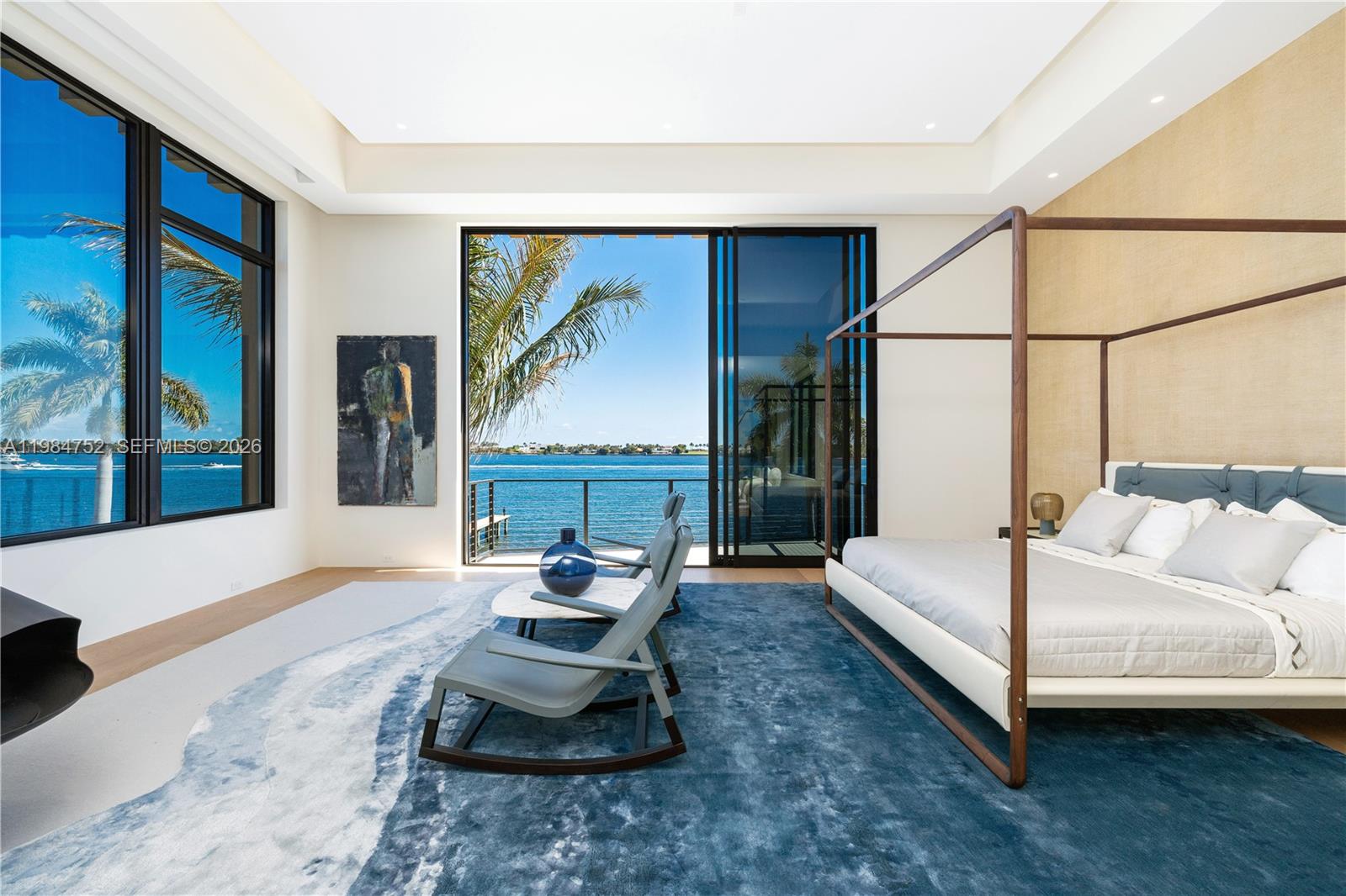 BEACH SHORES - Residential