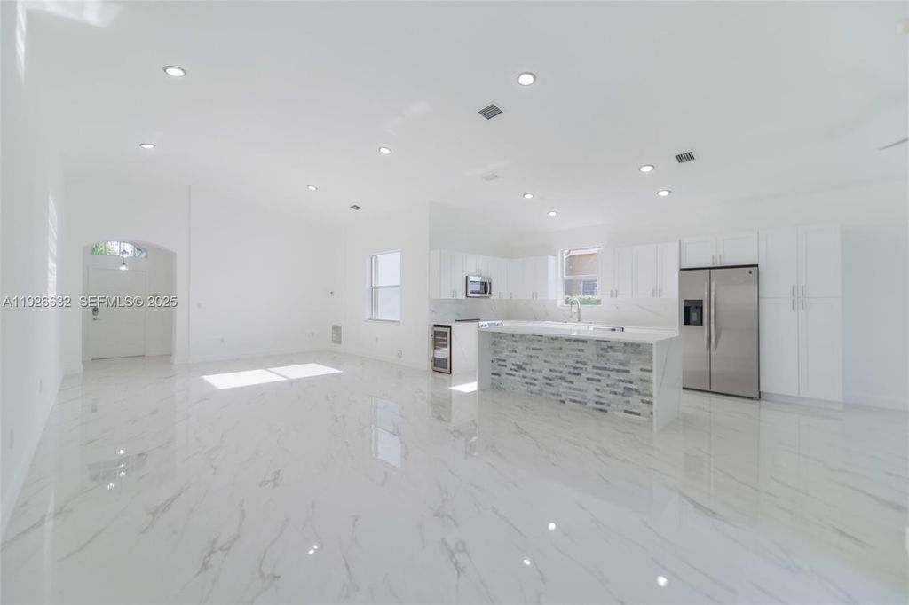 Photo of 5290 SW 134th Ave #., Miramar, FL 33027 (MLS # A11926632)