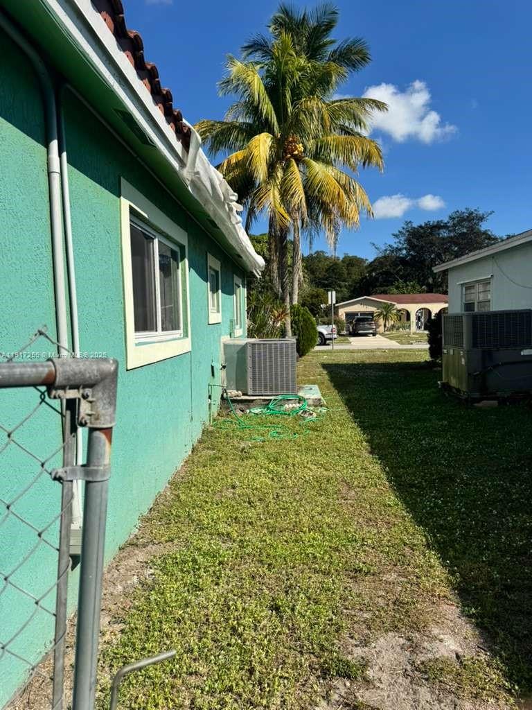 OAKLAND HILLS 4TH SEC - Residential