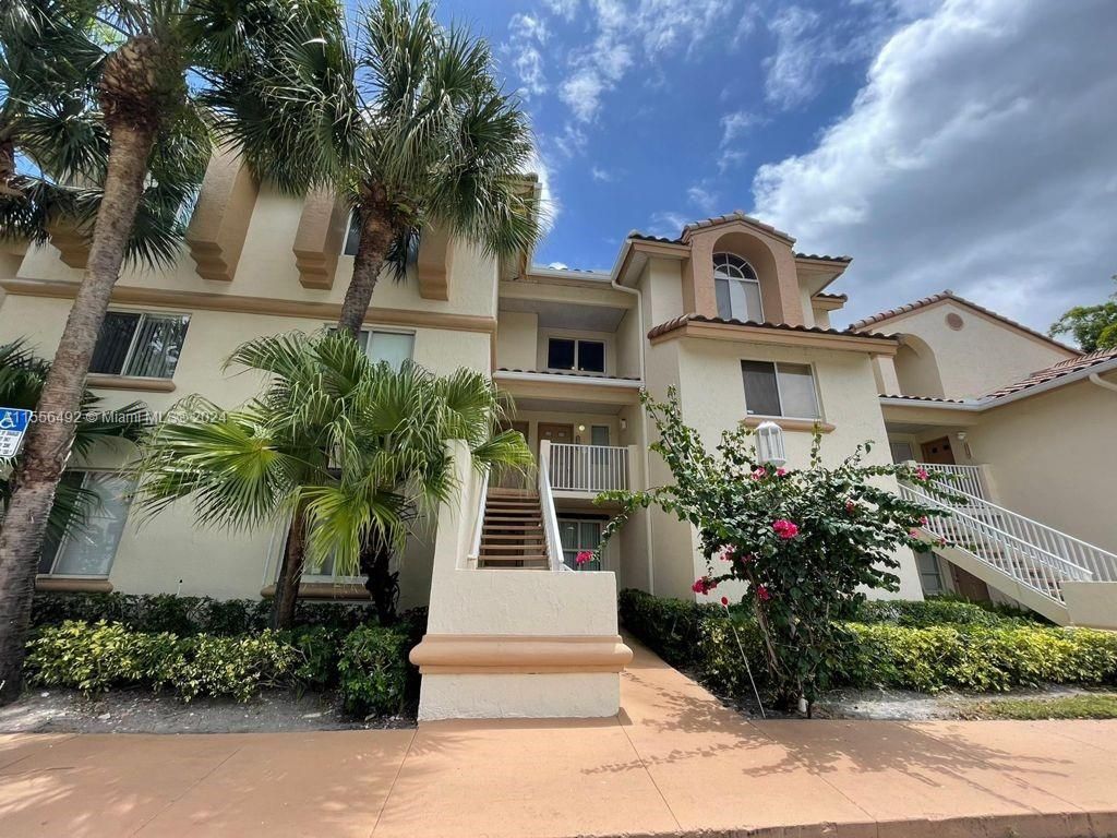 Photo of 13314 Glenmoor Dr #13314, West Palm Beach, FL 33409 (MLS # A11556492)