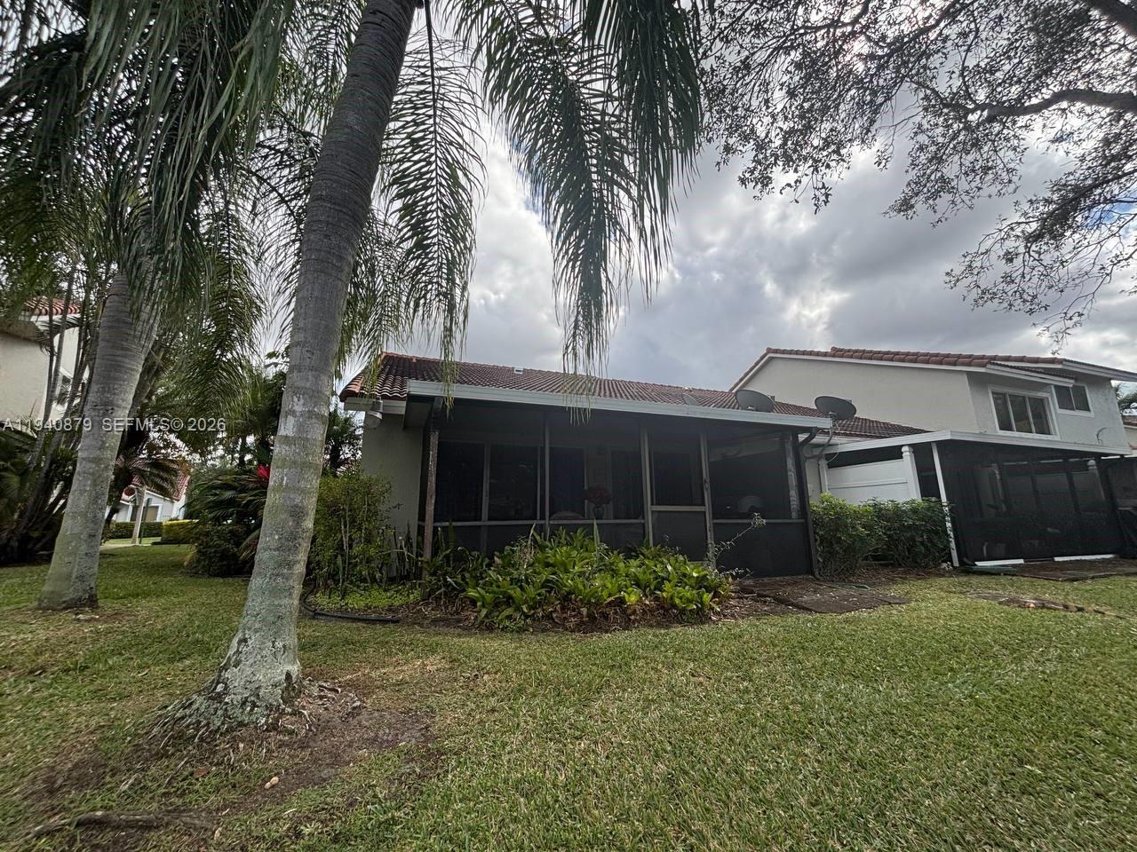 HOLIDAY SPRINGS VILLAGE - Residential