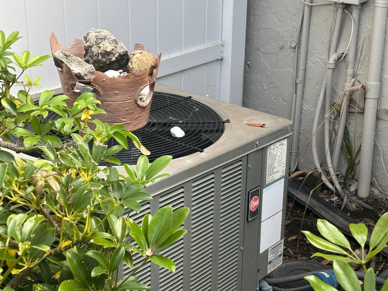 HOLIDAY SPRINGS VILLAGE - Residential