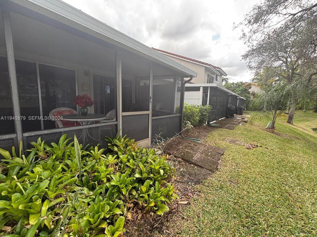 HOLIDAY SPRINGS VILLAGE - Residential