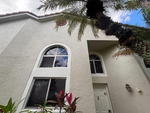 7390 S Pinewalk Dr S Margate FL 33063