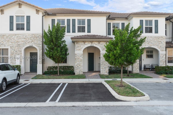 12428 NW 23RD CT, MIAMI, FL 33167 - Image b9639ae1b3caae1720eb2082bfb8abbb/611317252