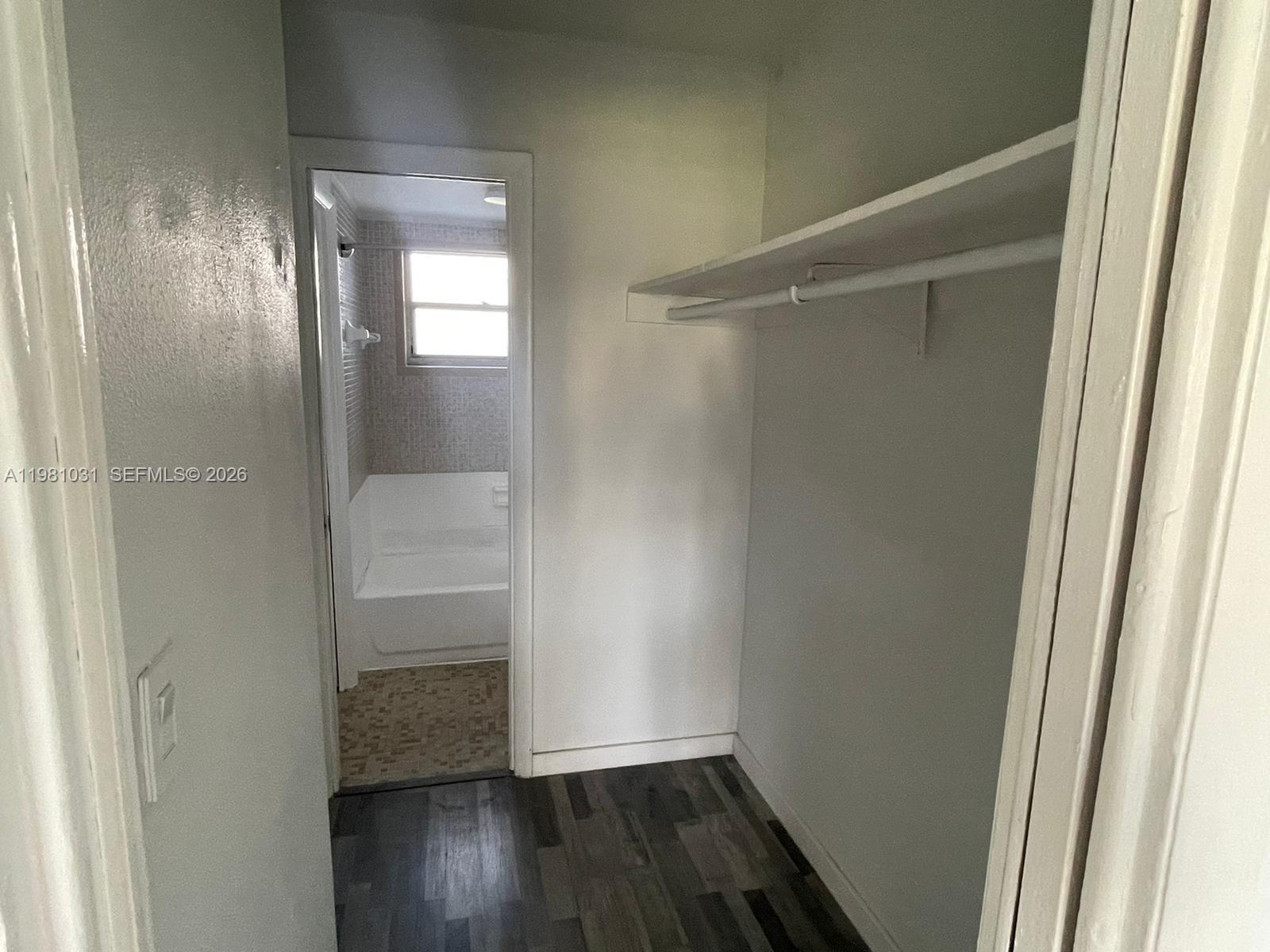C GAB DOUGLAS SEC - Residential Lease