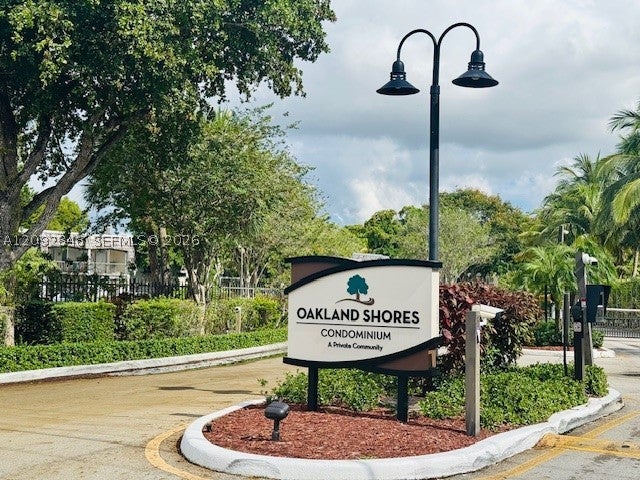 Photo of 3105 Oakland Shores Dr #J202, Oakland Park, FL 33309 (MLS # A12092846)