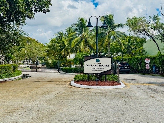 Photo of 3105 Oakland Shores Dr #J202, Oakland Park, FL 33309 (MLS # A12092846)
