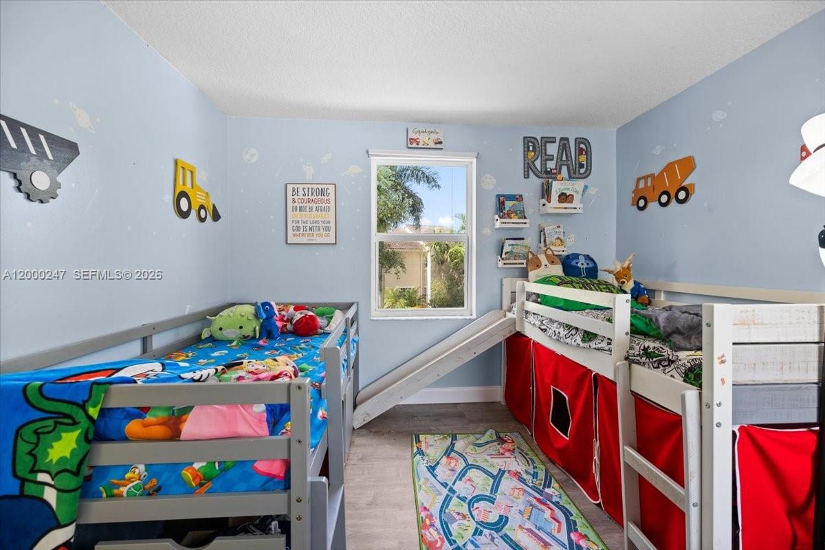 REGENCY - Residential Lease