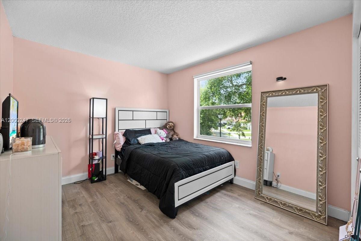 REGENCY - Residential Lease