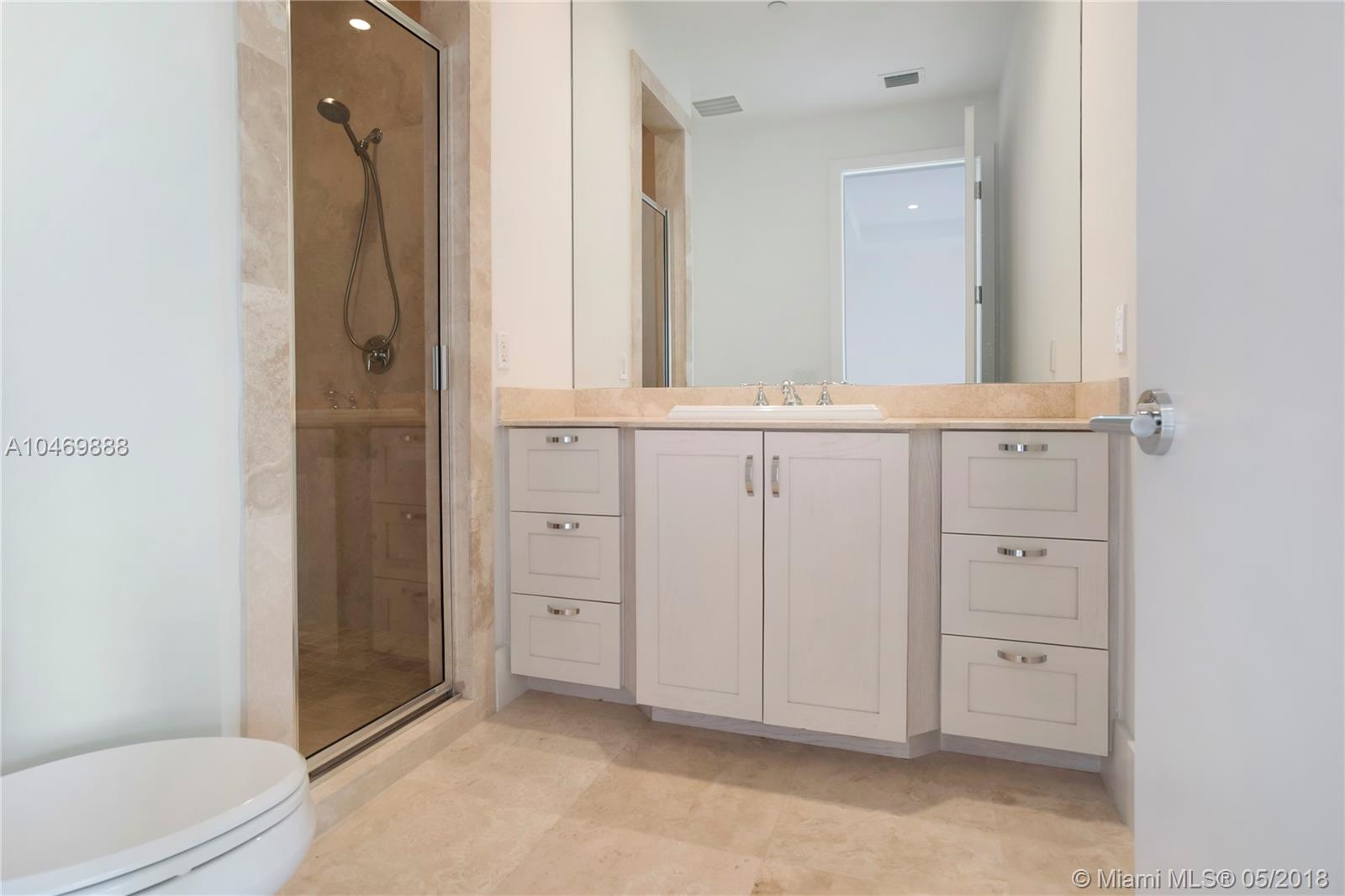 CLOISTERS ON THE BAY COND - Residential