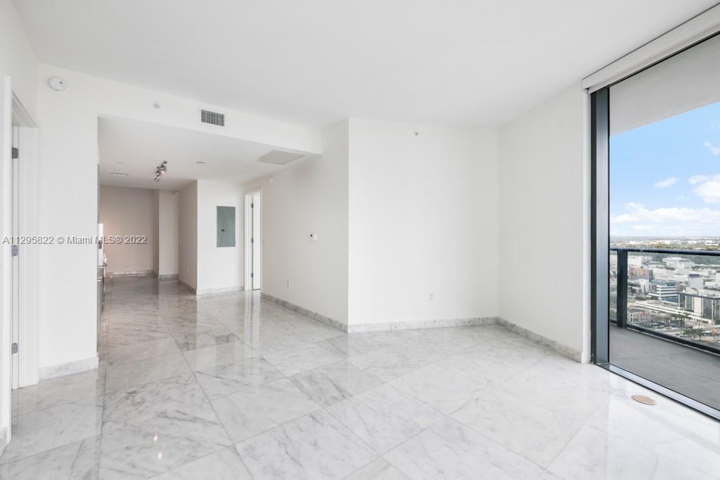 PARAISO BAYVIEWS CONDO - Residential