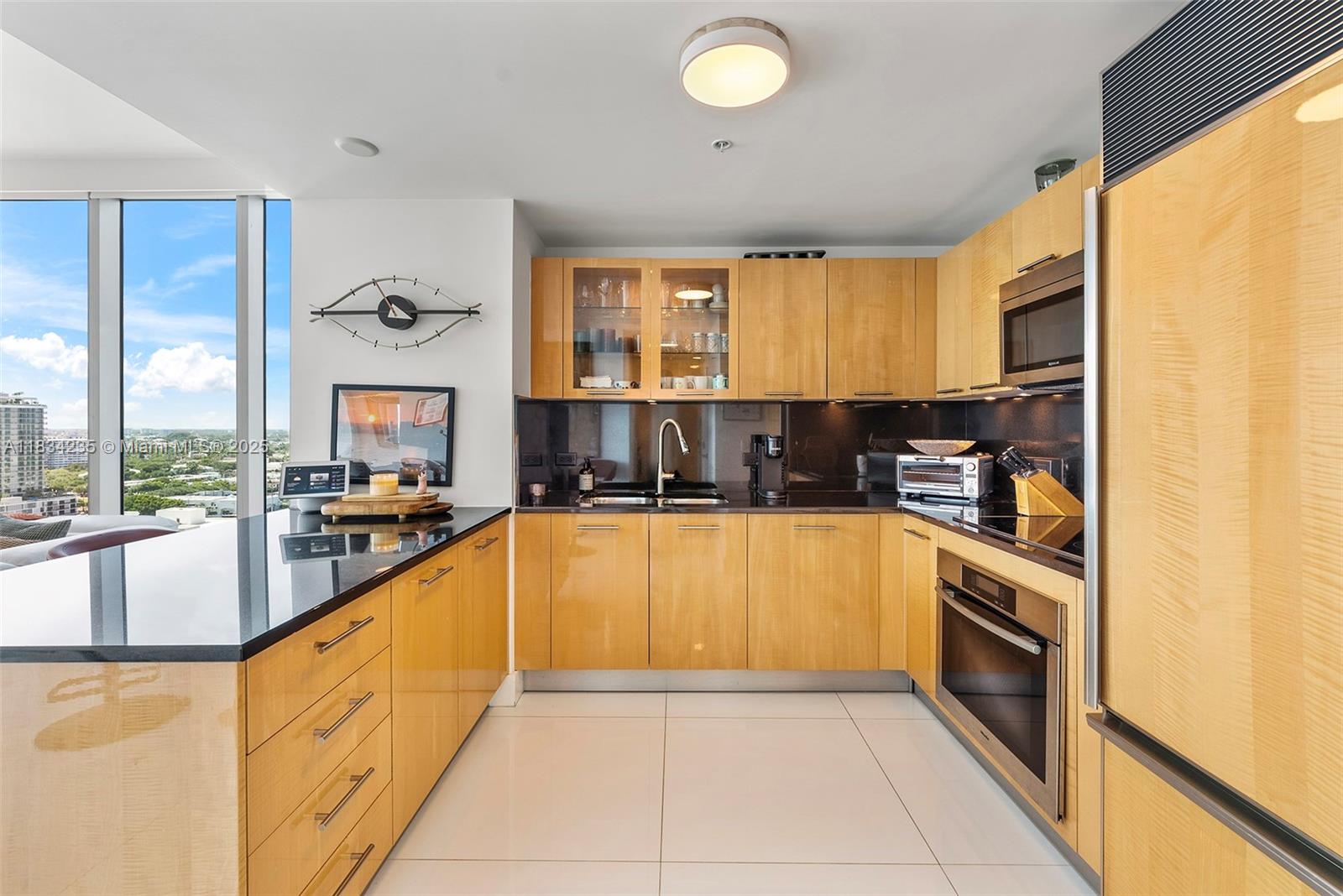 NORTH CARILLON BEACH COND - Residential