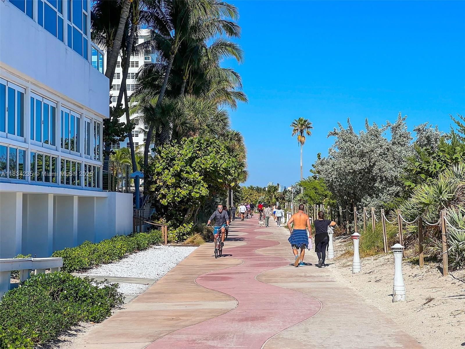 NORTH CARILLON BEACH COND - Residential