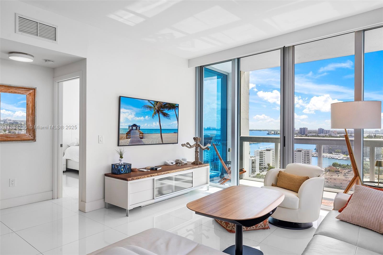 NORTH CARILLON BEACH COND - Residential