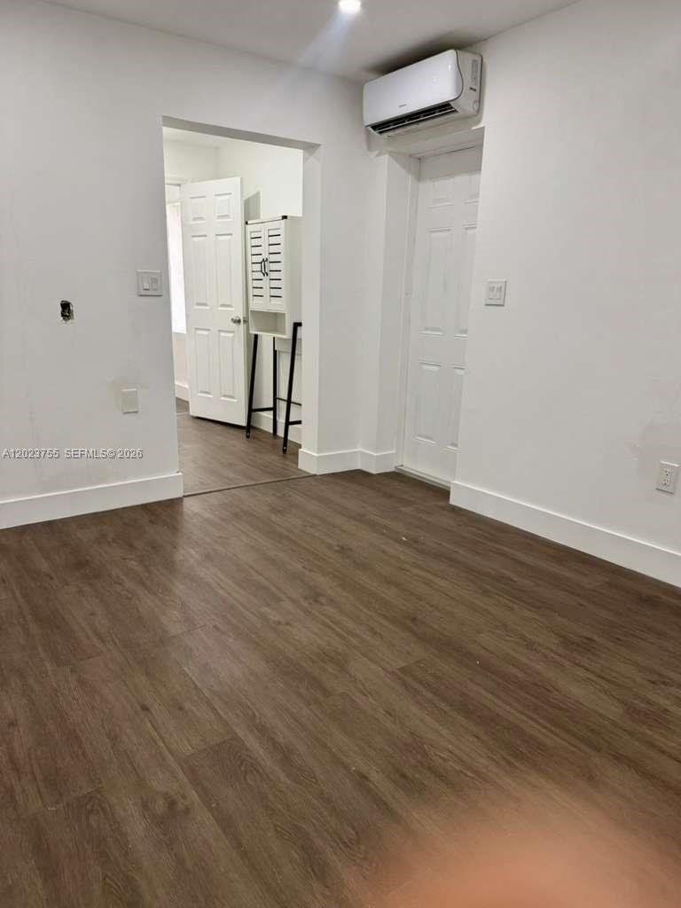 MIAMI GARDENS ESTATES SEC - Residential Lease