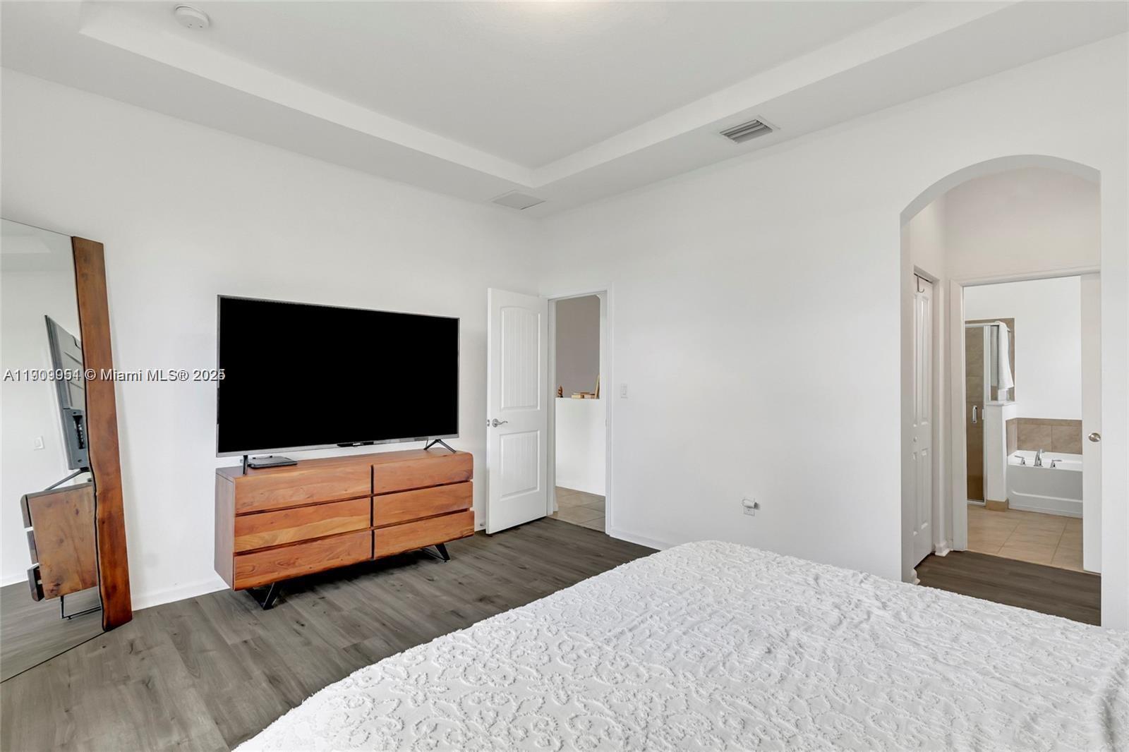 LAKE FRANCES SUBDIVISION - Residential Lease