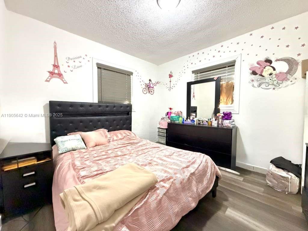 LAKE FOREST SEC 2 - Residential